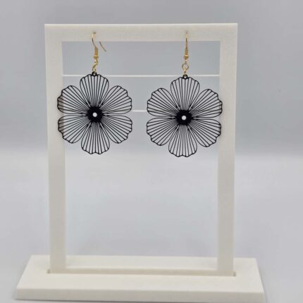 Delicate Flower Blossom Earring